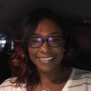 Meet your Posher, Teresa